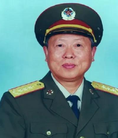 两颗心的坚守（两颗心的坚守）