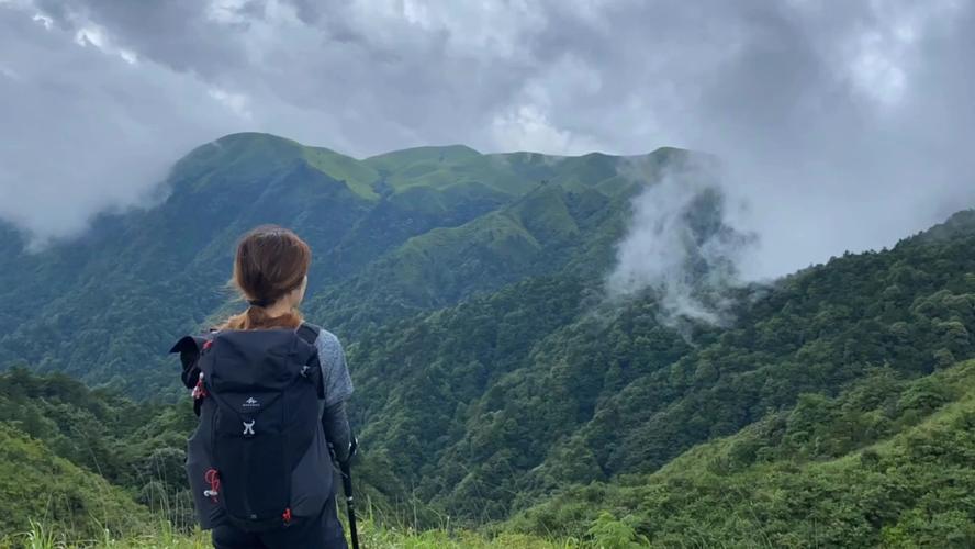 出门旅行——带着梦想出发（两个人的故事，一段旅程，一些感悟）