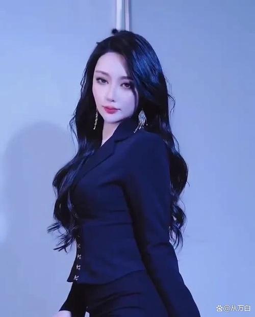 高雅与品质——流浪者的素养之路(用高雅品质点亮流浪者的人生)